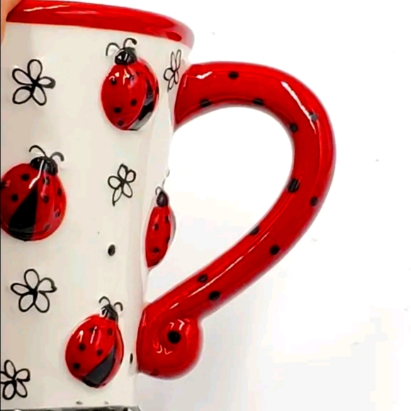 Burton Lady Bug 3 D Coffee/Tea Mug - Picture 5 of 9